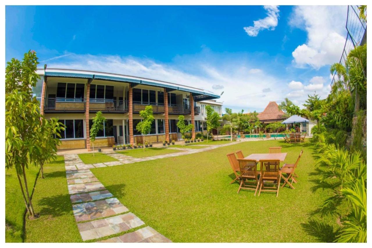 Alinson Boutique Residence Batam Extérieur photo