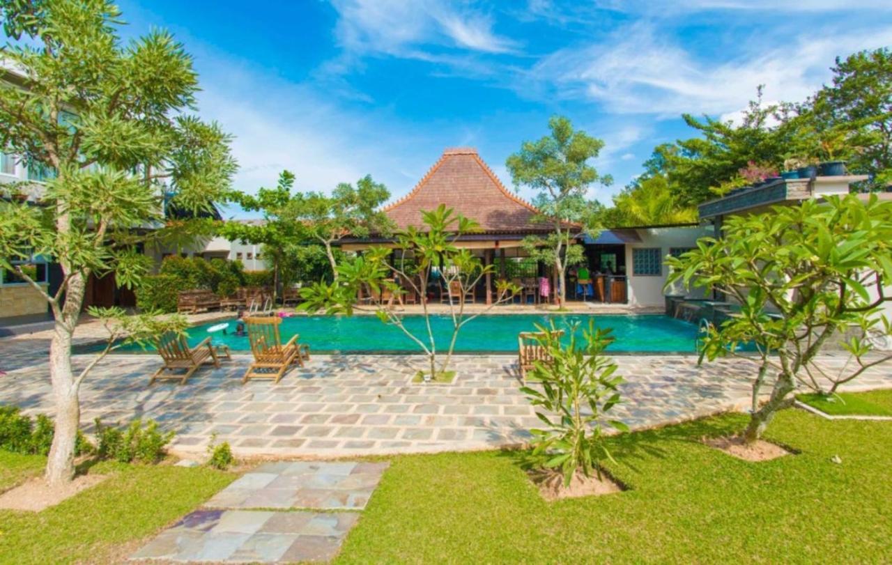 Alinson Boutique Residence Batam Extérieur photo